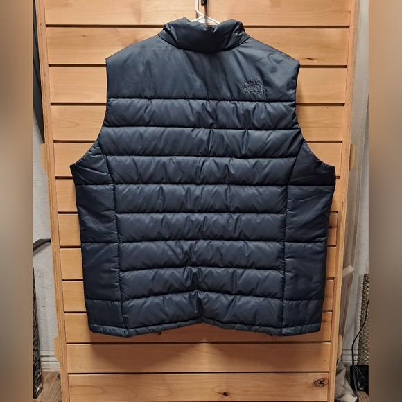 The North Face Aconagua II Puffer Vest Size XXL - Picture 3 of 5